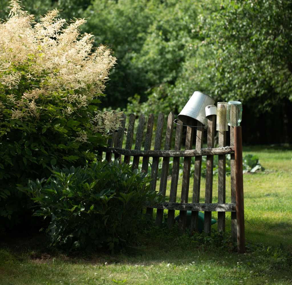 Picket fence with buckets