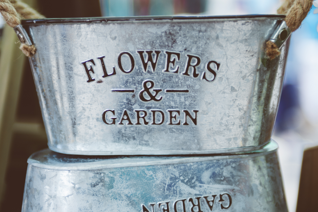 Flowers & Garden containers